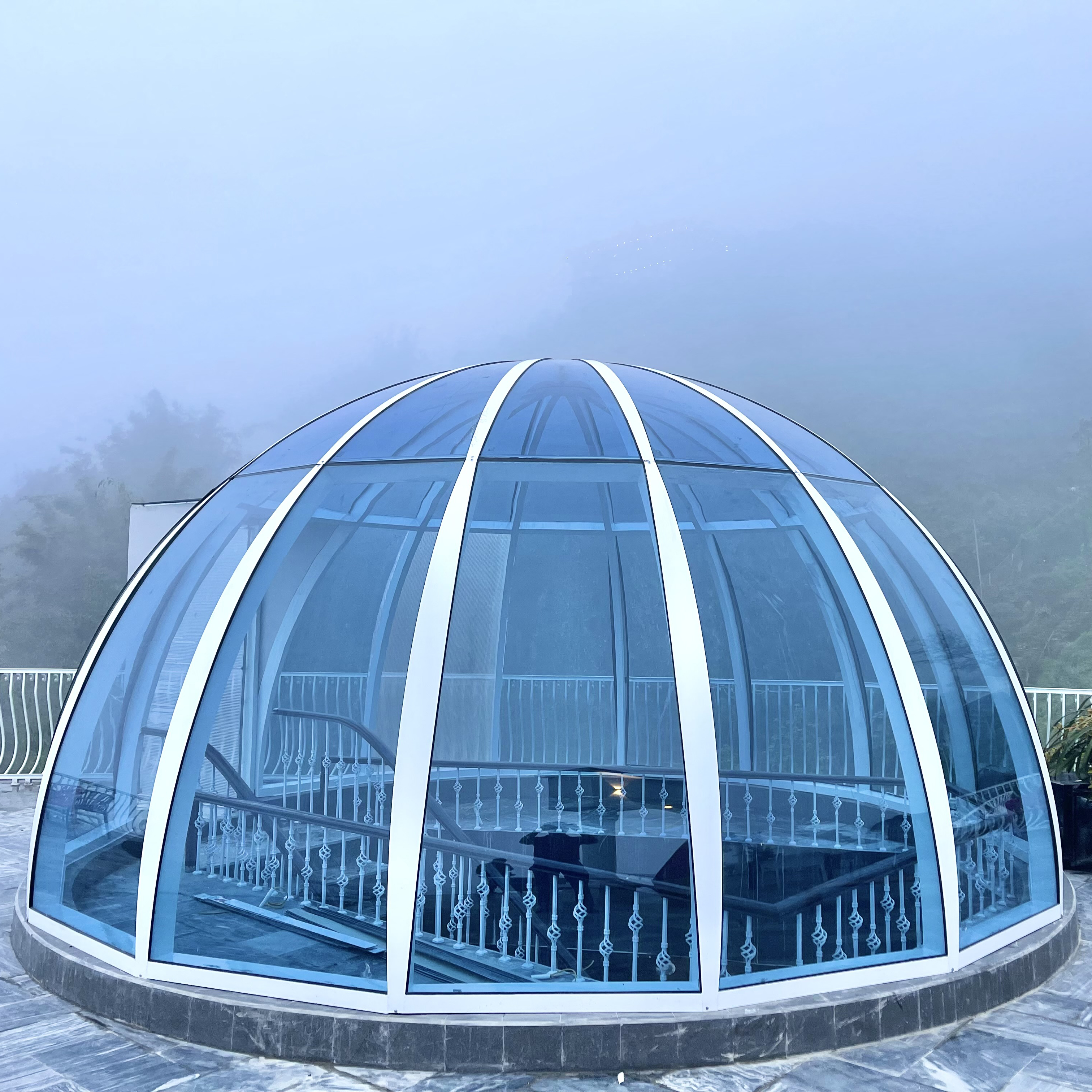 Giếng trời Kính – Tự động