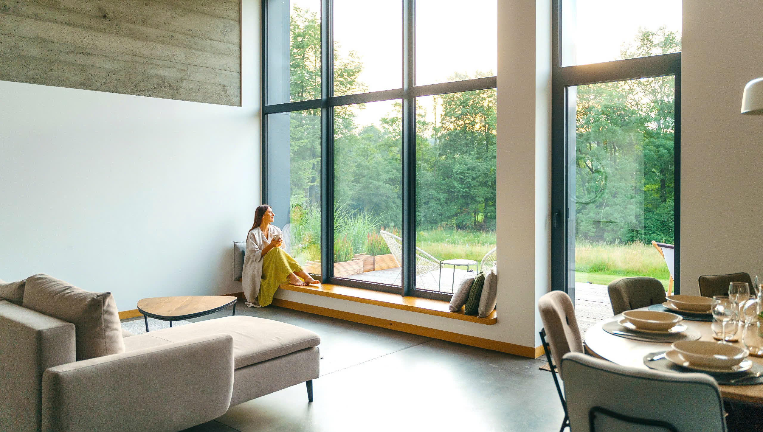 Vách kính cao tầng