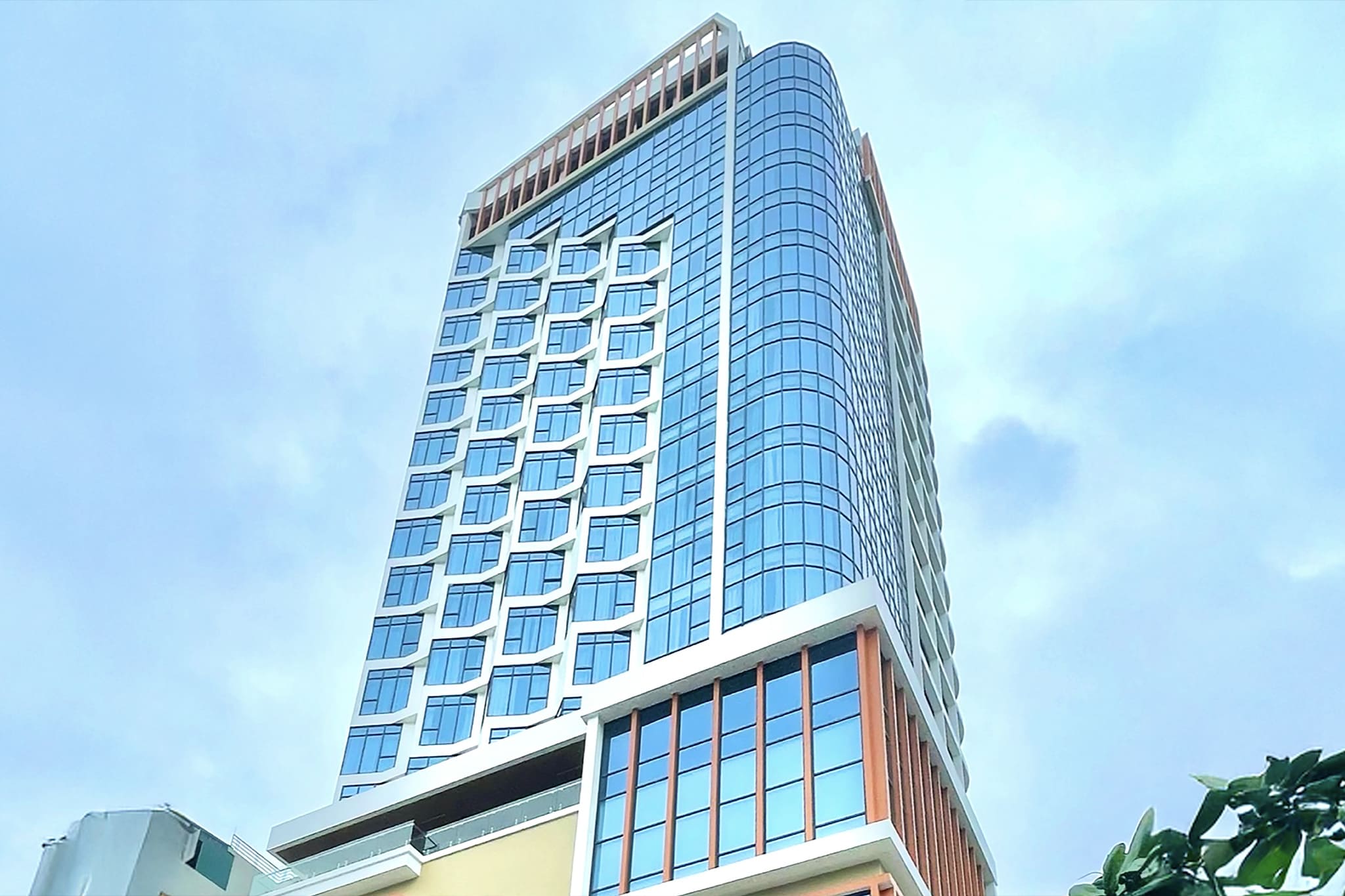 Khách sạn PEACH – Hạ Long