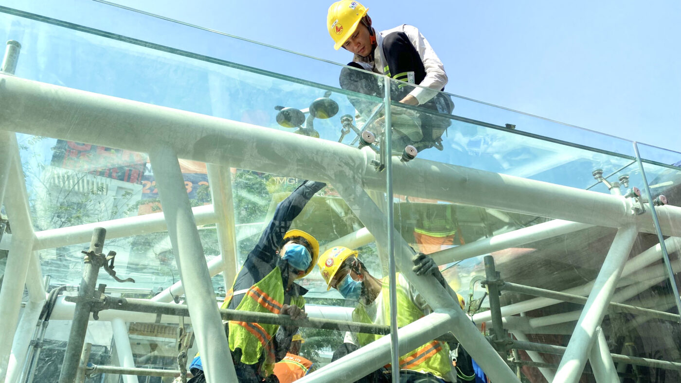 Lối vào Ga Điện Ngầm Metro